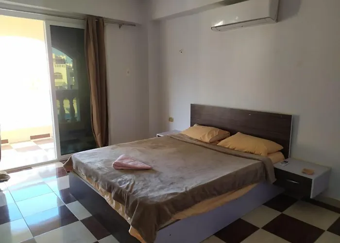 Villa 4 Bed